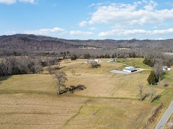 2nd image of 6255 Irish Bottom Rd