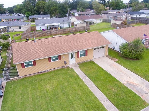 2nd image of 737 Madewood Dr