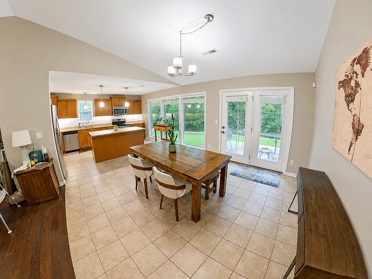 801 Highland Ridge Dr — Photo 3
