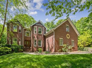 7750 Pickering Dr, Charlotte, NC 28213