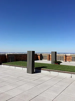 Sold by Sotheby's International Realty | media 14