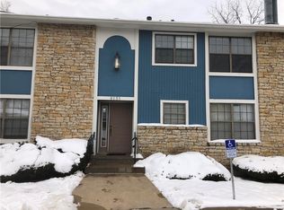 8151 Holmes Rd APT 303, Kansas City, MO 64131