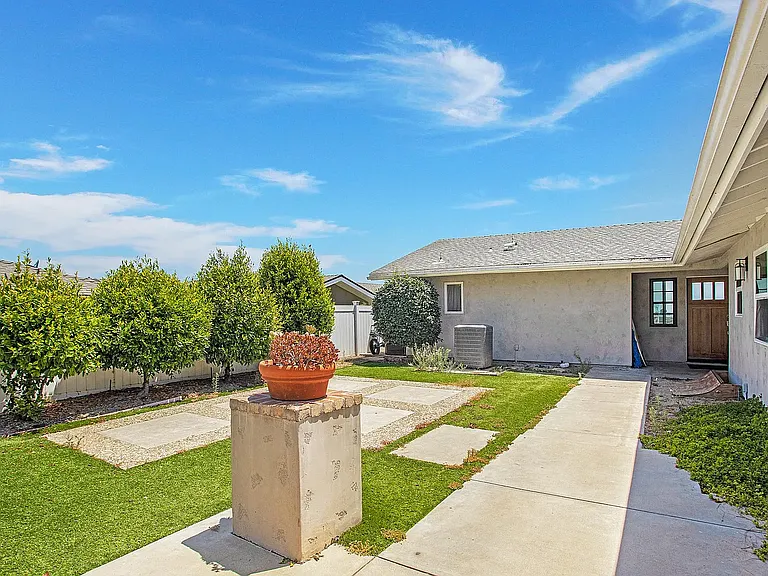 2905 Via San Gorgonio — Photo 17