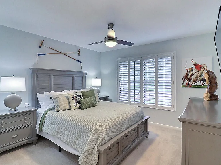 2514 Bedford Mews Dr — Photo 13
