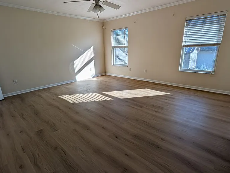 428 NW 96th Way — Photo 10