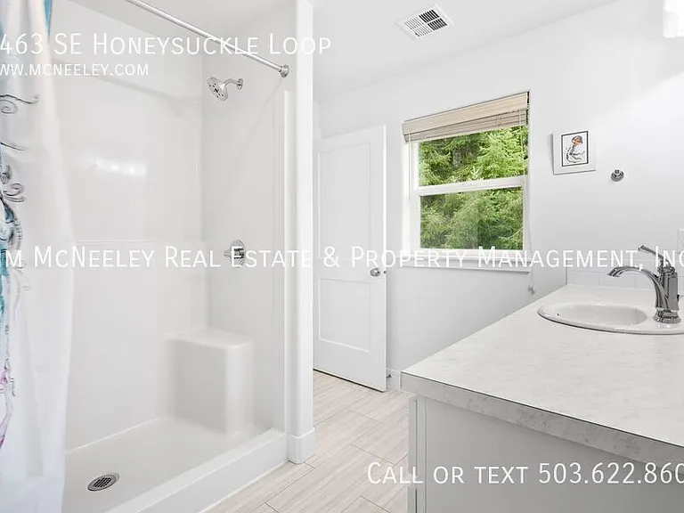 1463 SE Honeysuckle Loop — Photo 25