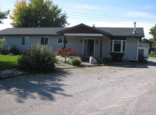 733 N Farley Rd, Bay City, MI 48708