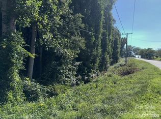 Praley St SW, Valdese, NC 28690