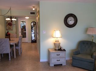 7701 Starkey Rd APT 106, Seminole, FL 33777