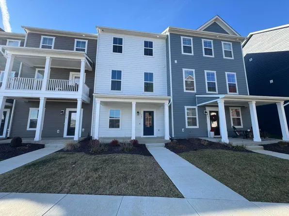 183 Broad St, Daleville, VA 24083