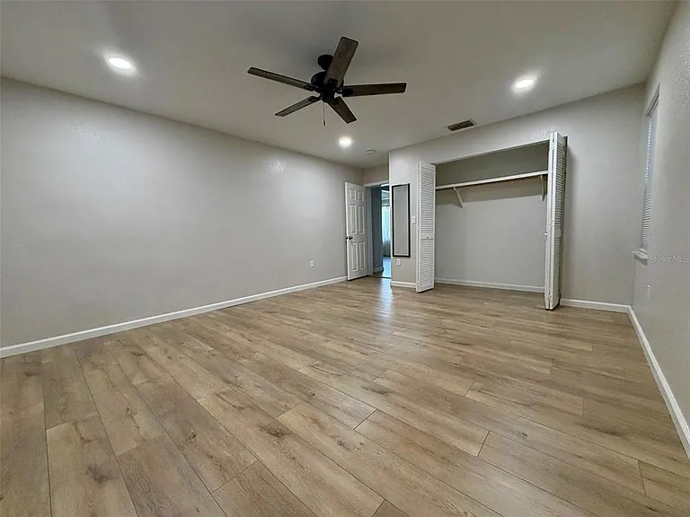 7242 Ashmore Dr — Photo 12