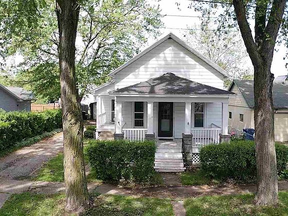 2nd image of 1119 Litchfield St