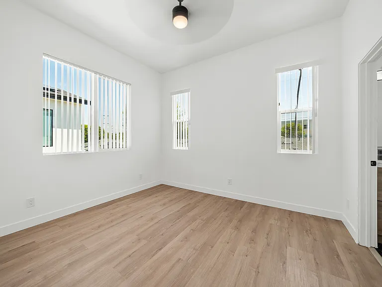 2872 Preece St #2 — Photo 10