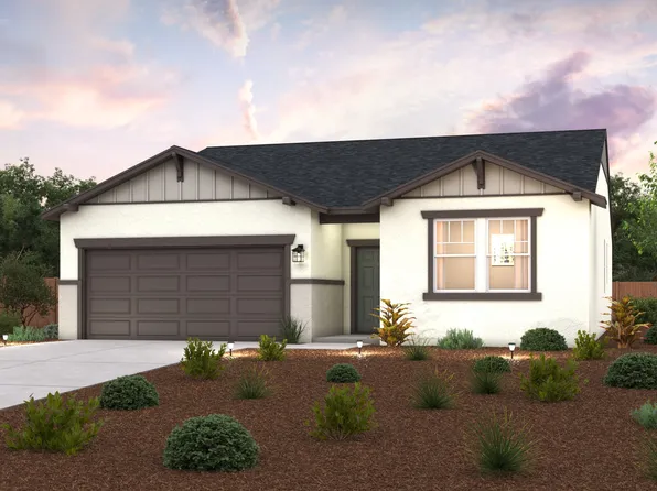 581 Riley Ave, Chowchilla, CA 93610