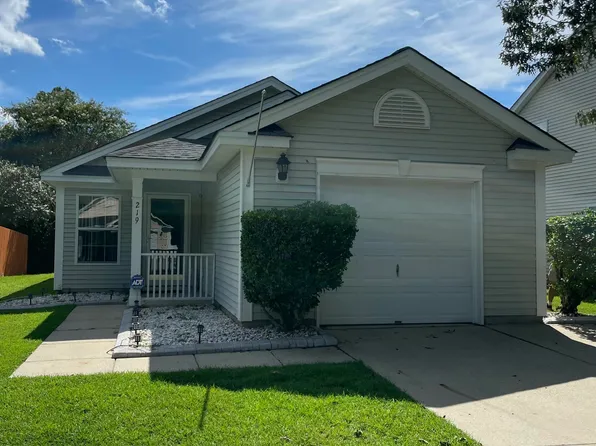 219 Two Pond Loop, Ladson, SC 29456