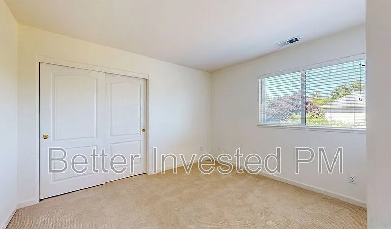329 Hansbery Way — Photo 26