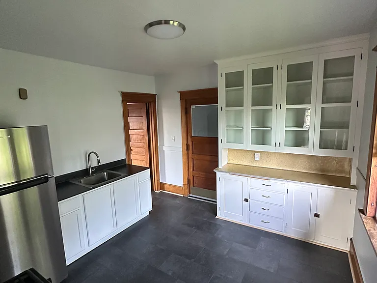 1819 4th St NE #2 — Photo 7