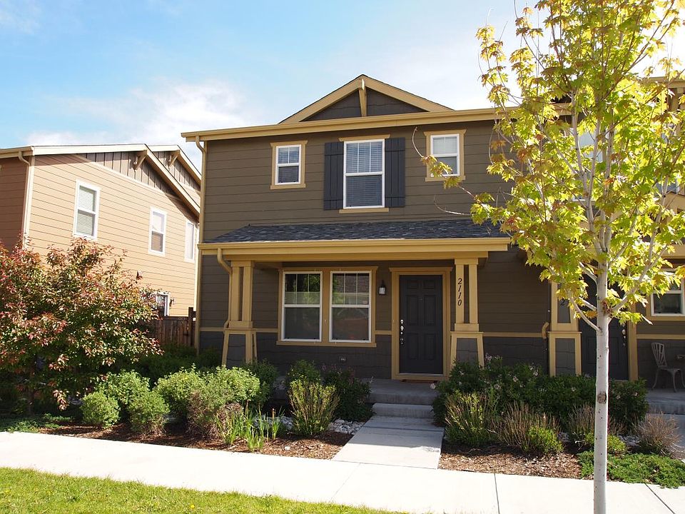 1st image of 2110 N Willow Ct