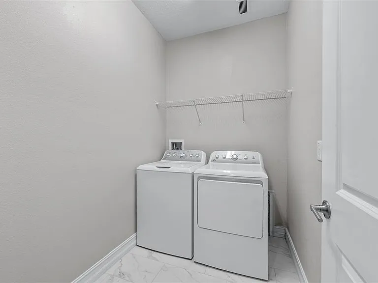 4549 Ancona Way — Photo 18
