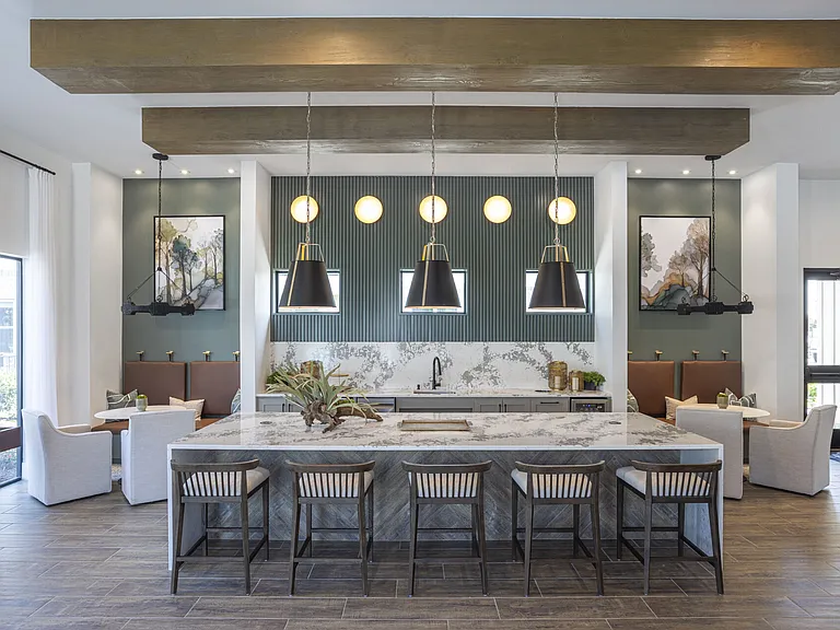 Broadstone Creekside apartments community photo