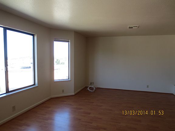 2nd image of 50 Jennings Ct