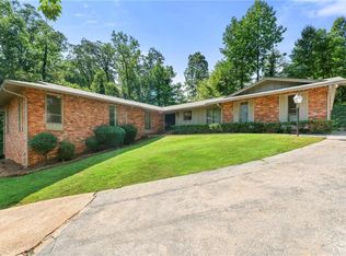 3084 Green Valley Dr, East point, GA 30344