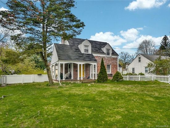 392 Hope St Stamford Ct 06906 Mls 170287142 Zillow