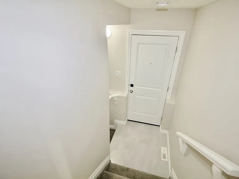 8835 Carson Way SW #BASEMENT — Photo 10