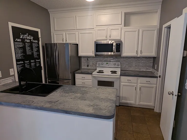 4041 Meadowlark Curv — Photo 4