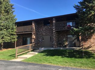 2995 Mossy Oak Cir APT 4, Green Bay, WI 54311