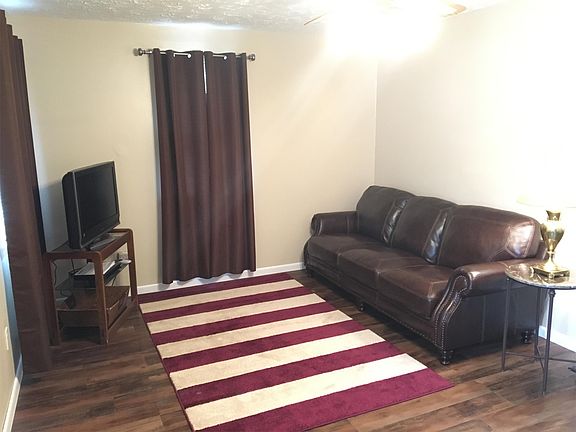 3rd image of 3612 1/2 W 16th St