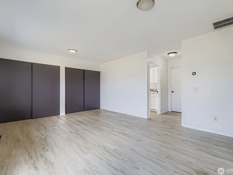 3921 High St — Photo 12