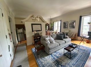 387 State St #2F, Albany, NY 12210