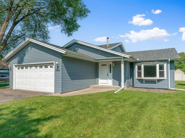 3929 87th Ln NE, Blaine, MN 55014