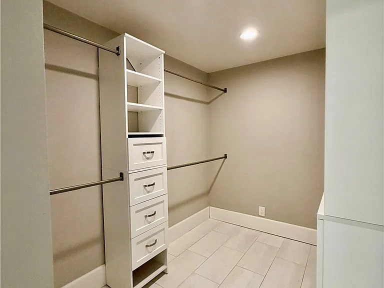 363 Newport Glen Ct — Photo 39