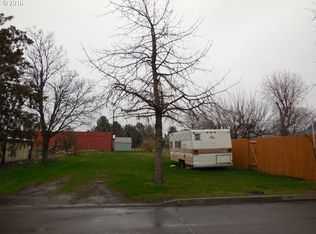 902 NE Cowl St, Milton Freewater, OR 97862