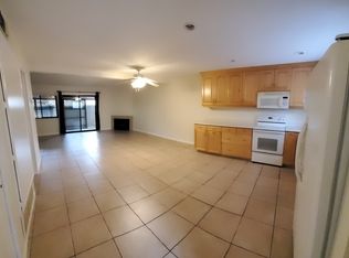 12650 Lakeshore Dr, Lakeside, CA 92040