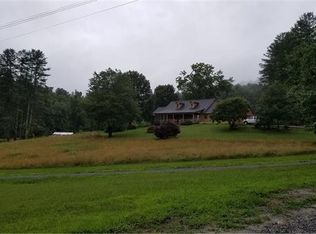 259 Folly Rd, Hendersonville, NC 28739