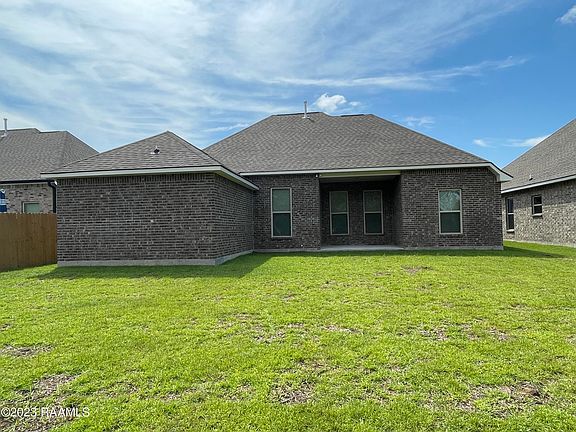 5th image of 96 Margaret Lucia Dr