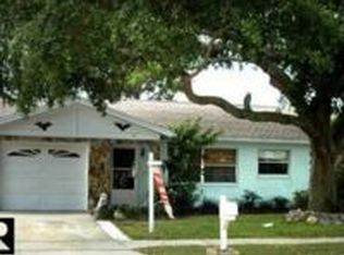 11860 108th Ave, Seminole, FL 33778