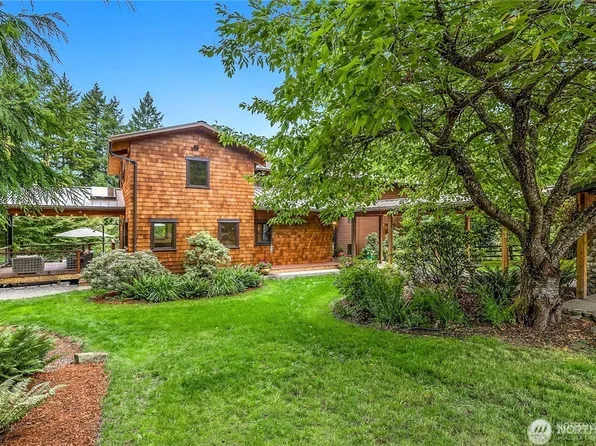 6450 NE Brigham Road, Bainbridge Island, WA 98110