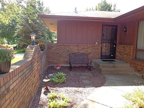 5th image of 3424 Fawnridge Dr