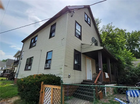 4067 E 68th St, Cleveland, OH 44105
