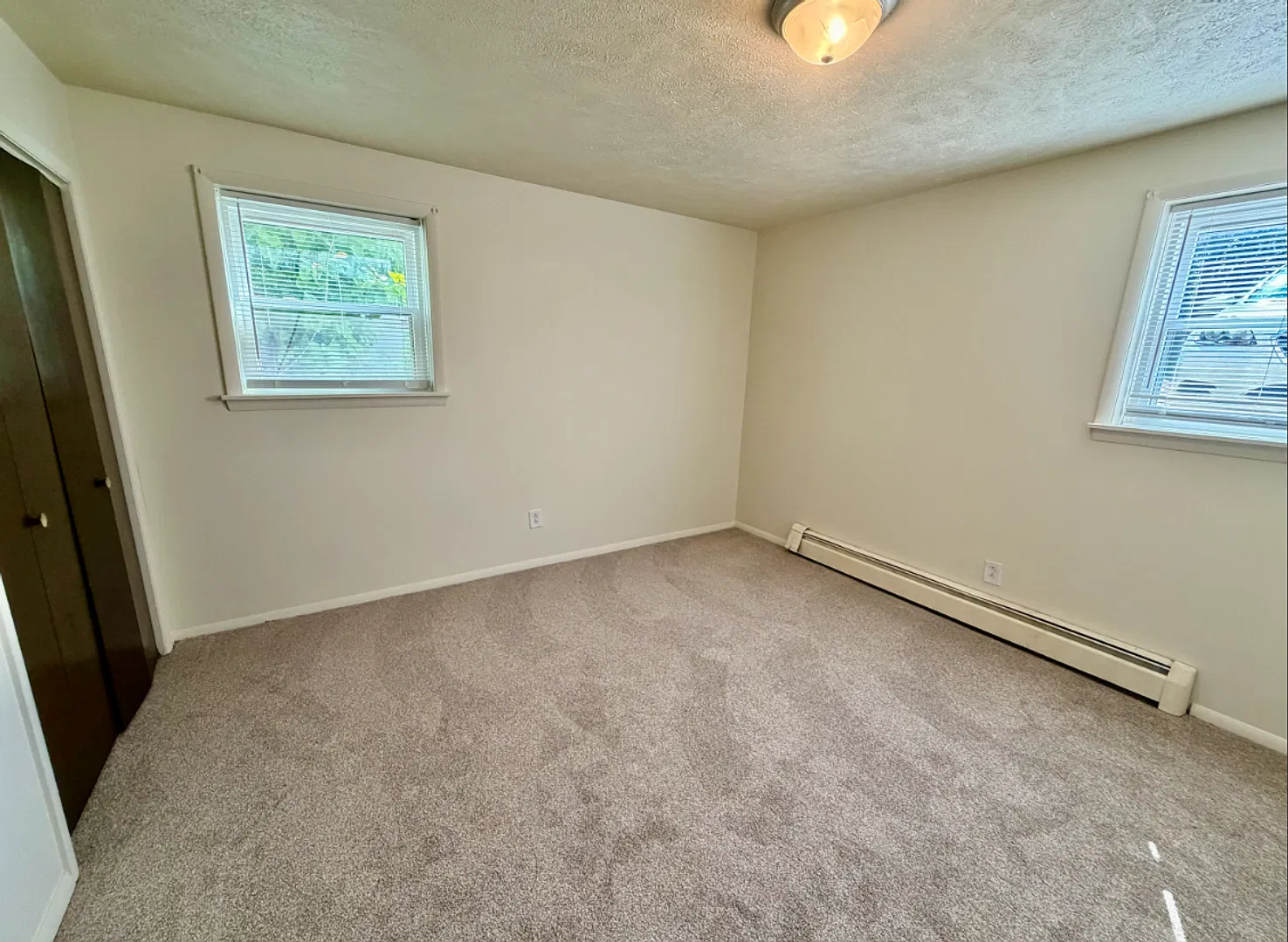 1106 McLean — Photo 4