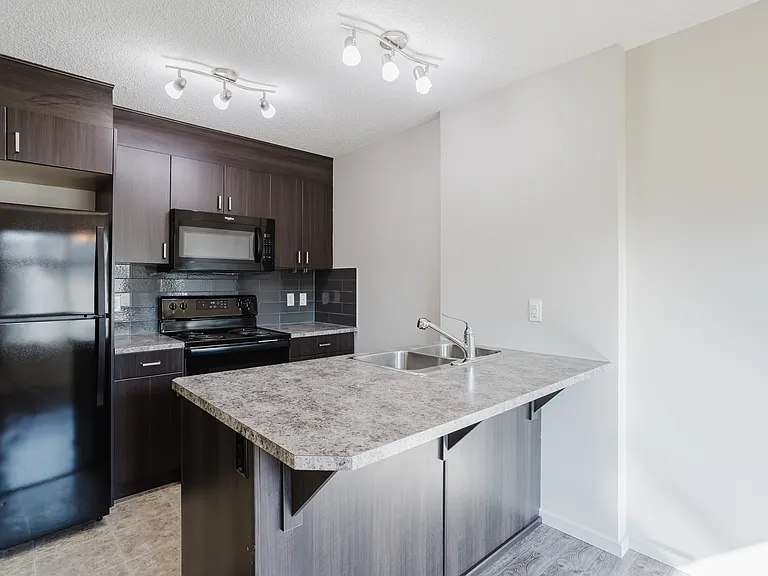 6207 120 Ave NW (9)_05312026