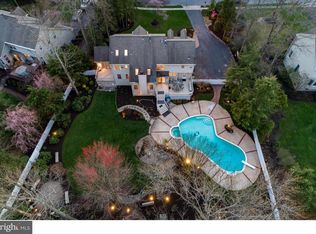208 Quakerbridge Ct, Moorestown, NJ 08057