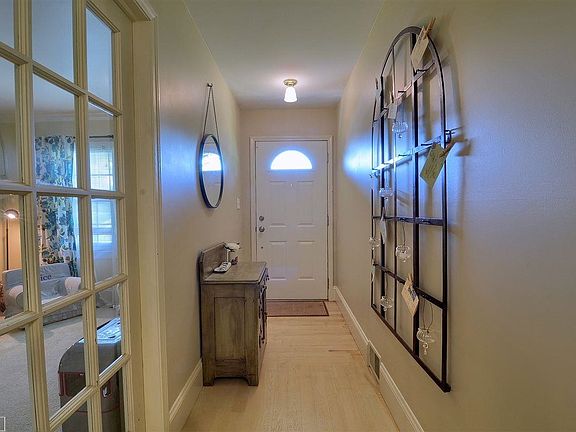 Welcome your guests and have them stay awhile