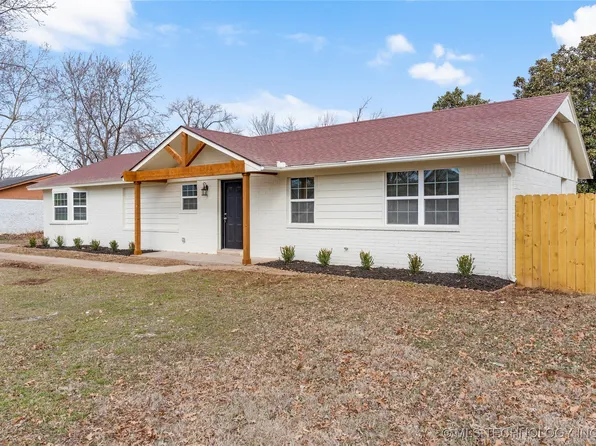 14521 Mockingbird Ln, Sand Springs, OK 74063