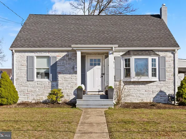 23 Brown Dr, Hamilton, NJ 08690