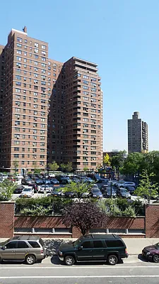 Rented by MJ Property Group LLC | media 28